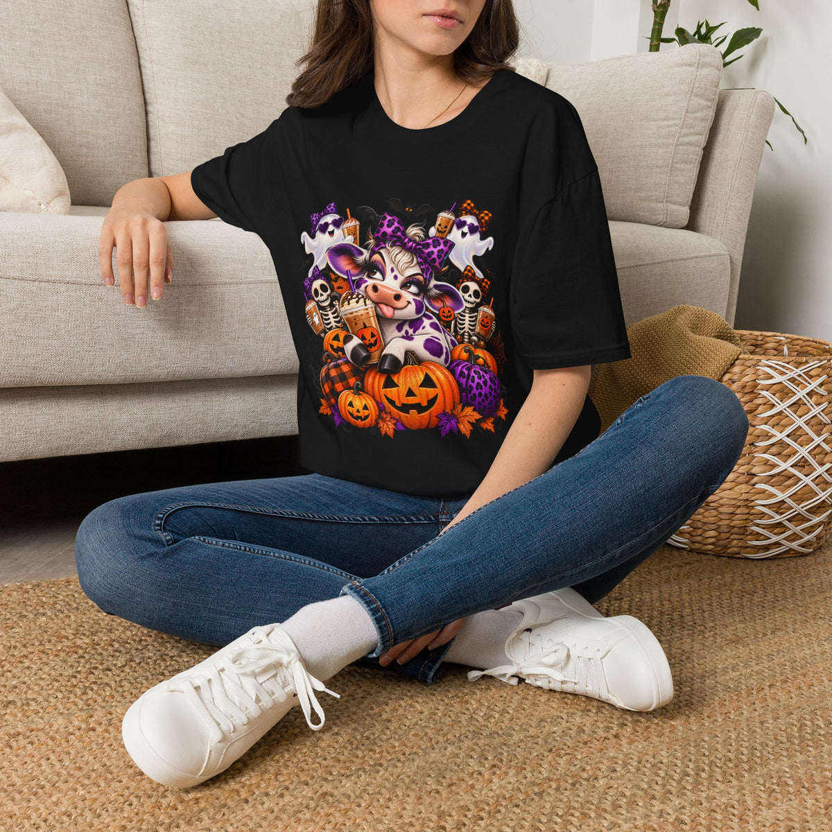 Sassy cow with Halloween Pumpkins T-Shirt | Spooky Cow Costume, Jack-o'-Lanterns